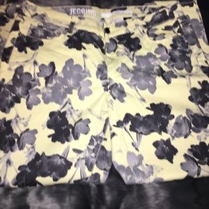 DKNY Floral Jeans Size 14